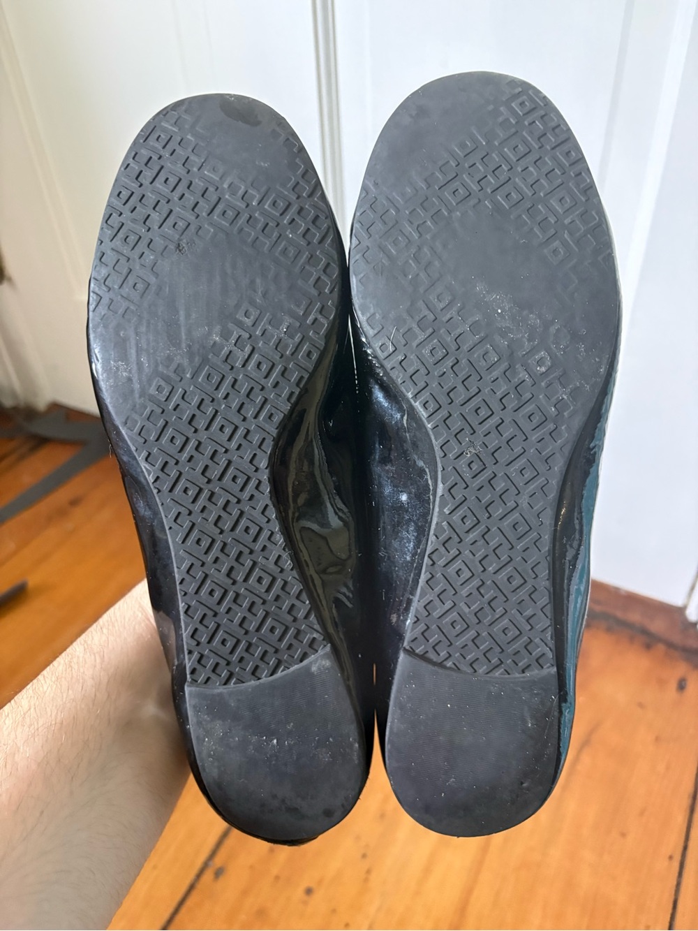 Tory Burch Reva Patent Leather Ballet Flats Black Logo, Size 9 - Classic Shiny - Picture 11 of 11